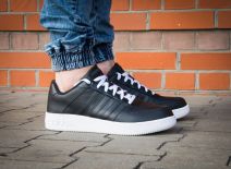 ADIDAS TEAM COURT (AQ1290) - Czarny