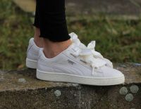 PUMA WMN'S BASKET HEART (364108-02)