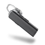 Plantronics Explorer 110 - Uniwersalna słuchawka Bluetooth obsługująca do 2 urządzeń jednocześnie + uchwyt samochodowy (czarny)