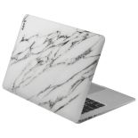 Laut HUEX ELEMENTS - Obudowa MacBook Air 13" (Marble White)