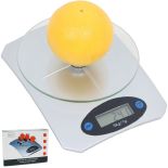 ELEKTRONICZNA SZKLANA WAGA KUCHENNA 5kg / 1g LCD